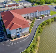 Holiday Inn Express Hotel & Stes Port Clinton-Catawba Island by IHG hotel detail image 4