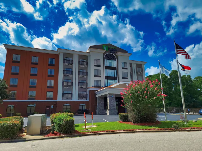 Holiday Inn Express & Suites Wilson-Downtown by IHG hotel detail image 2