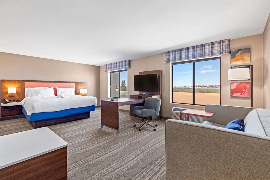 Hampton Inn & Suites Greeley hotel detail image 6