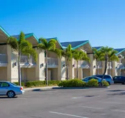Best Western Plus Yacht Harbor Inn hotel detail image 4