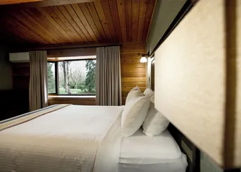 Oakwood Resort hotel thumbnail 5