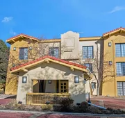 La Quinta Inn & Suites by Wyndham Denver Golden hotel detail image 4