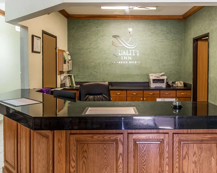 Quality Inn at Collins Road - Cedar Rapids hotel detail image 6