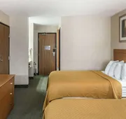 Quality Inn at Collins Road - Cedar Rapids hotel detail image 7