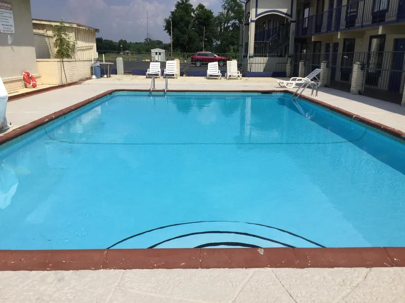 American Inn hotel detail image 2