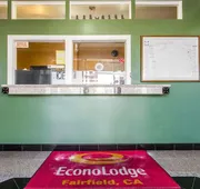 Econo Lodge hotel detail image 4