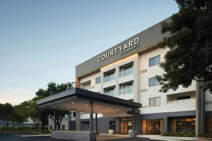 Courtyard by Marriott Austin South hotel detail image 2