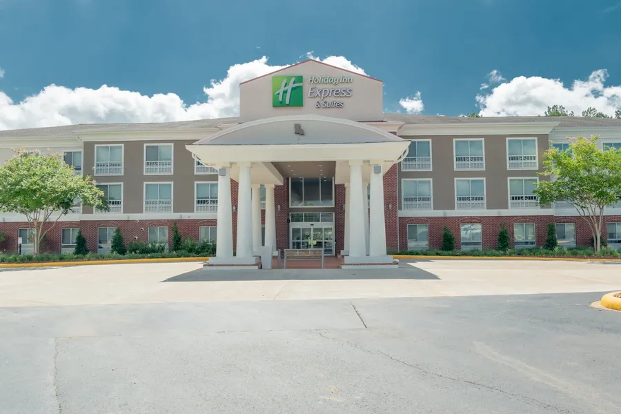 Holiday Inn Express Hotel & Suites Natchitoches by IHG hotel detail image 2