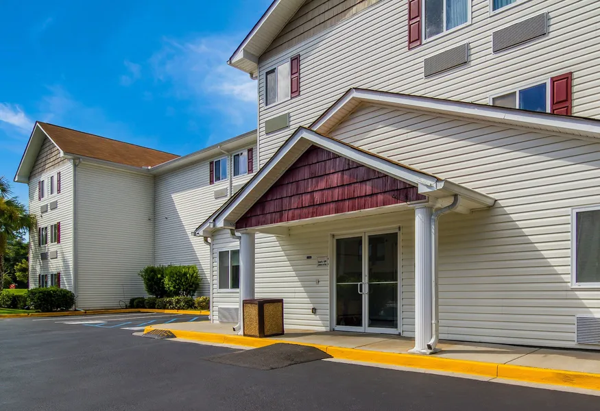 Red Roof Inn Darien - I-95/ North Brunswick hotel detail image 2