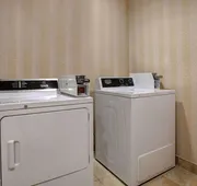 Days Inn & Suites by Wyndham Collingwood hotel detail image 3