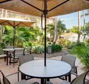 Courtyard by Marriott Fort Lauderdale North/Cypress Creek hotel detail image 3