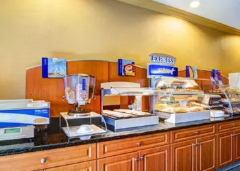 Holiday Inn Express San Diego - Rancho Bernardo, an IHG Hotel hotel thumbnail 3