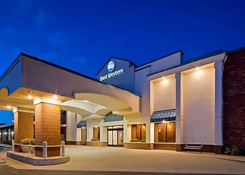 Valley Plaza Inn hotel thumbnail 2
