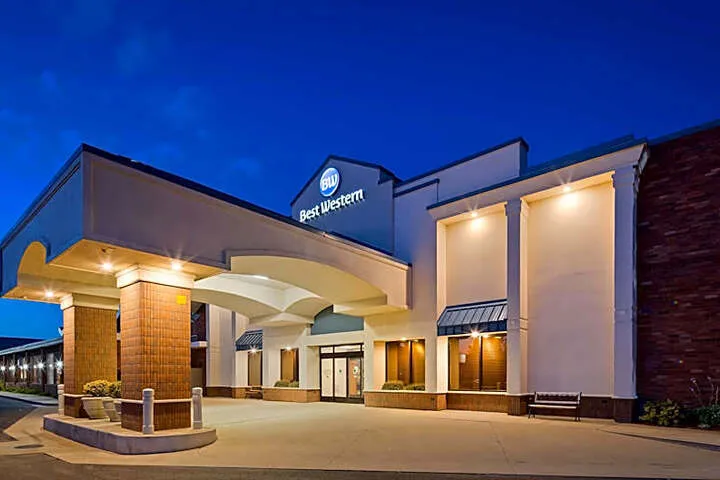 Valley Plaza Inn hotel detail image 2