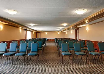 Valley Plaza Inn hotel thumbnail 7