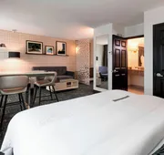 Le Meridien Dallas by the Galleria hotel detail image 7