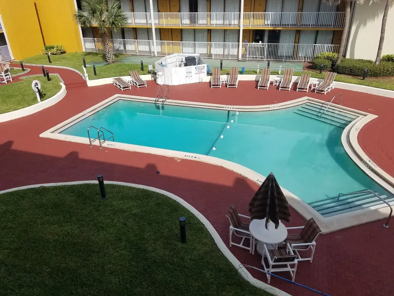 Days Inn & Suites by Wyndham Clermont hotel detail image 6