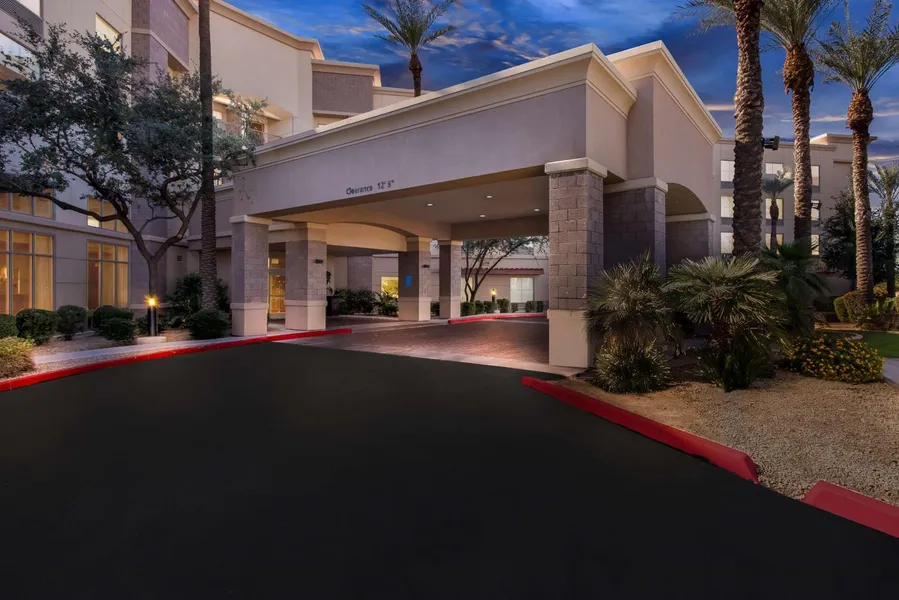 Hampton Inn & Suites Phoenix/Gilbert hotel detail image 2