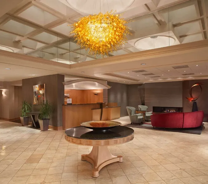 DoubleTree by Hilton Akron Fairlawn hotel detail image 6