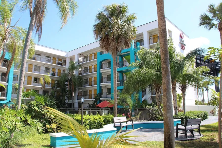 Best Western Plus Deerfield Beach Hotel & Suites hotel detail image 2
