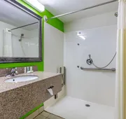 Quality Inn Auburn Campus Area I-85 hotel detail image 3