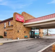 Red Roof Inn Fort Wayne hotel detail image 3