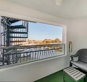 Best Western Harbour Inn & Suites Huntington - Sunset Beach hotel detail image 4