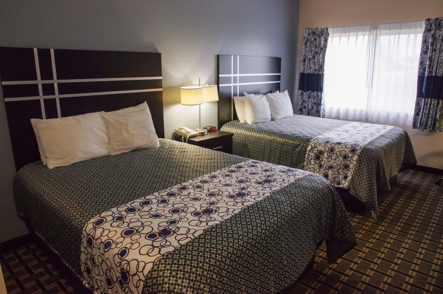Dutch Inn and Suites hotel detail image 6