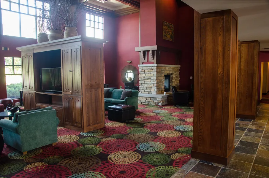 Holiday Inn Pewaukee - Milwaukee West by IHG hotel detail image 6