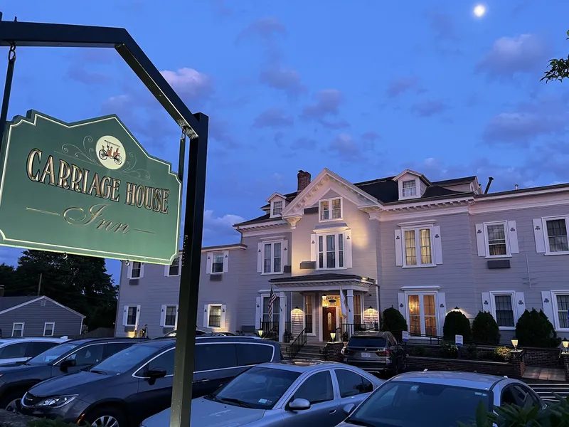 The Carriage House Inn Newport hotel detail image 2