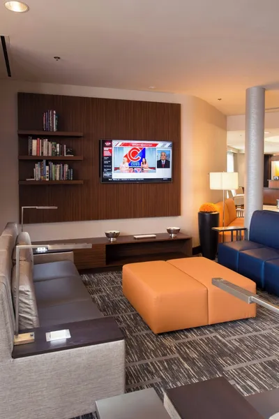 Courtyard by Marriott Canton hotel detail image 2