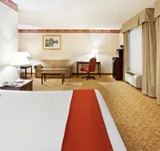 Holiday Inn Exp Winston Salem by IHG hotel detail image 7
