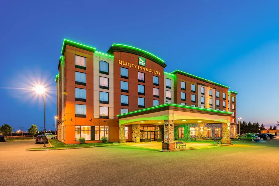 Quality Inn & Suites Levis hotel detail image 2