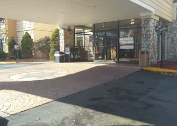 FairBridge Inn & Suites Poconos hotel thumbnail 3