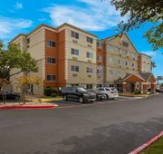 Comfort Inn & Suites hotel detail image 4