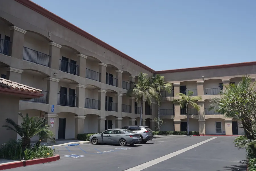 Harbor Inn & Suites hotel detail image 6
