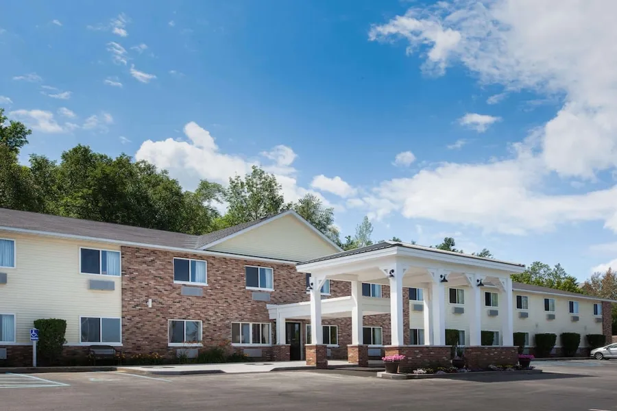 Quality Inn Petoskey hotel detail image 2