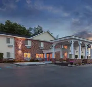 Quality Inn Petoskey hotel detail image 4