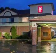 Red Roof Inn & Suites Lake Orion/ Auburn Hills hotel detail image 4