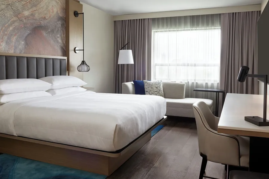 Kingston Marriott hotel detail image 6
