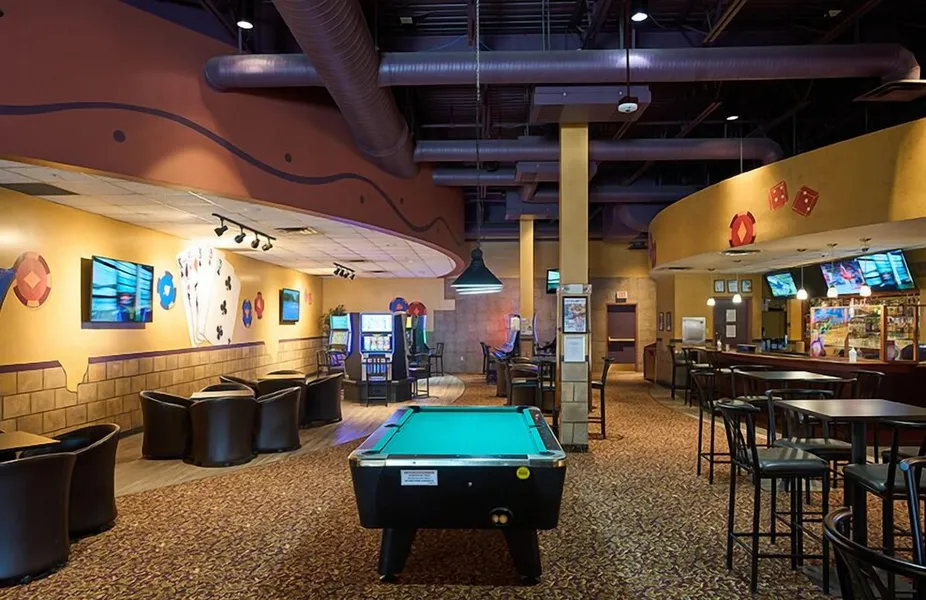 Canad Inns Destination Centre Club Regent Casino Hotel hotel detail image 6