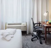 DoubleTree by Hilton Los Angeles - Commerce hotel detail image 3