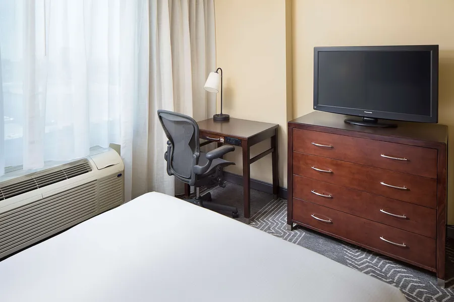 DoubleTree by Hilton Los Angeles - Commerce hotel detail image 6
