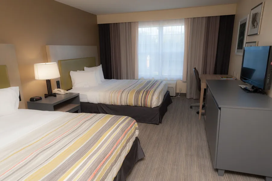 Country Inn & Suites by Radisson, Milwaukee Airport, WI hotel detail image 6