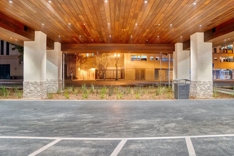 Studio 6 Suites – Stockton, CA – Waterfront hotel detail image 6