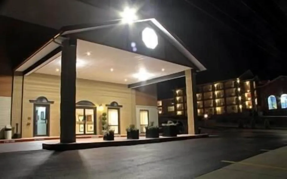 Grand View Inn and Suites hotel detail image 2