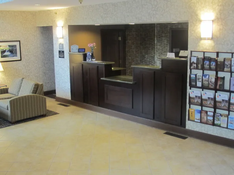 Best Western Plus The Inn & Suites At The Falls hotel detail image 6