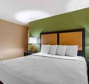 Extended Stay America Suites Tampa Airport N Westshore Blvd hotel detail image 4