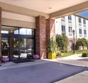 Sleep Inn & Suites Smithfield near I-95 hotel detail image 3