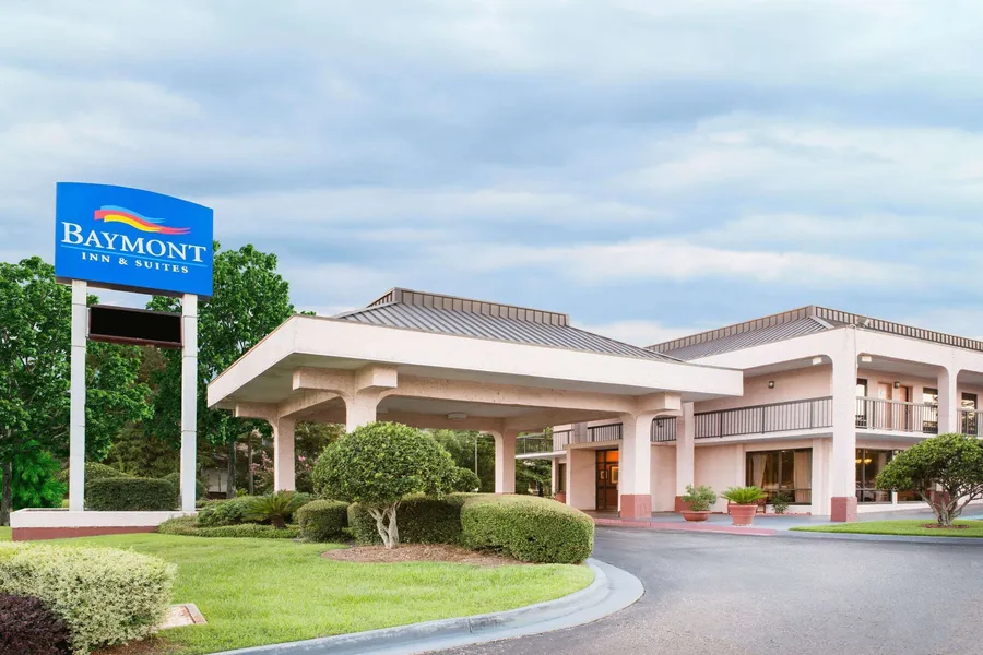 Baymont by Wyndham Mobile/ I-65 hotel detail image 2